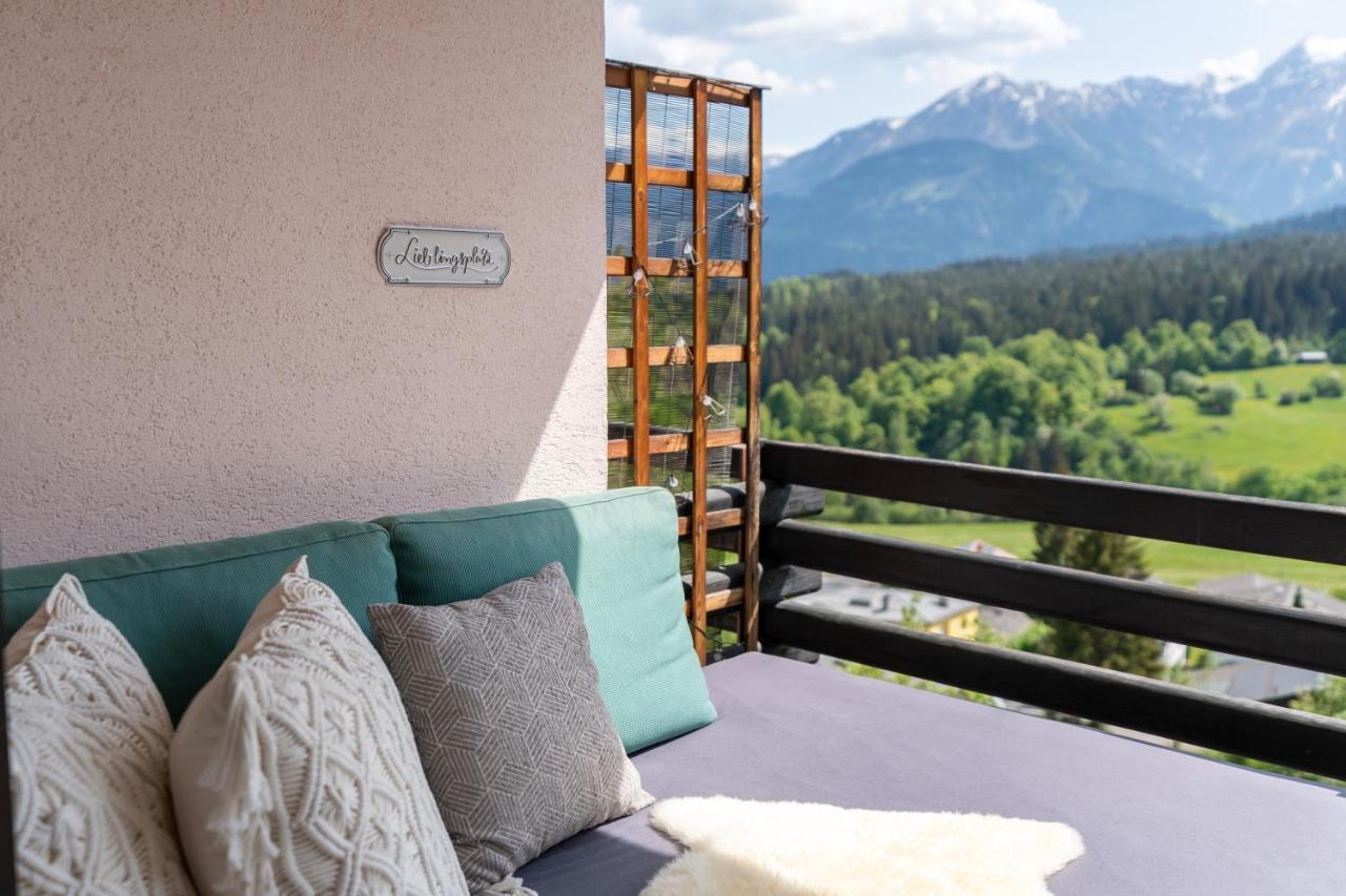-Panorama-Bergblick- Dampfbad-Dusche Und Aussenbett Flims Exterior foto